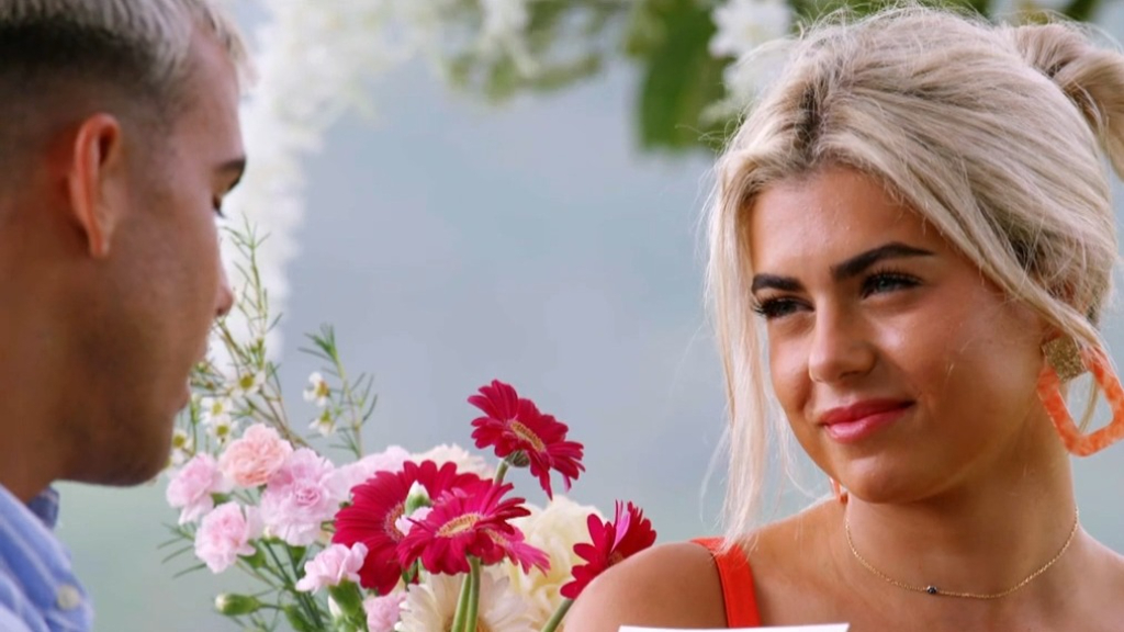 Jess reveals the 'super sexy' trait Aaron has in their declarations of love