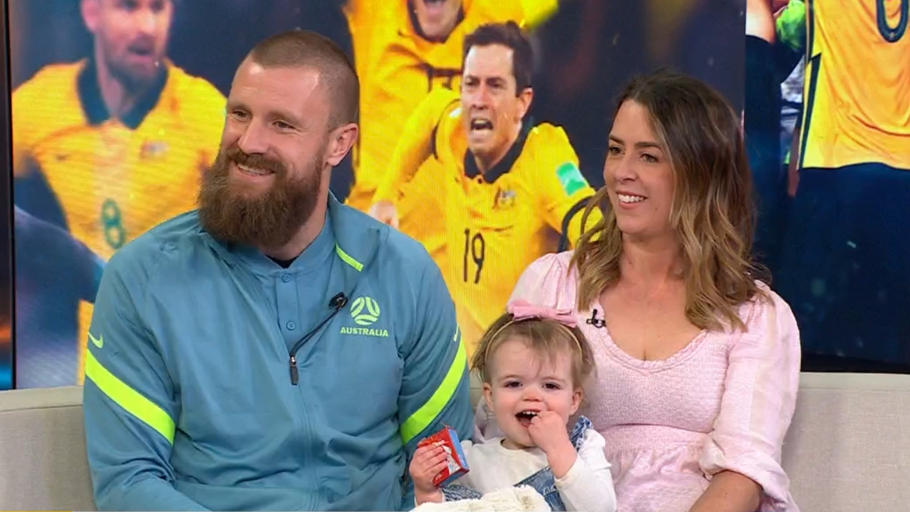 Socceroos star Andrew Redmayne and family sit down with Today