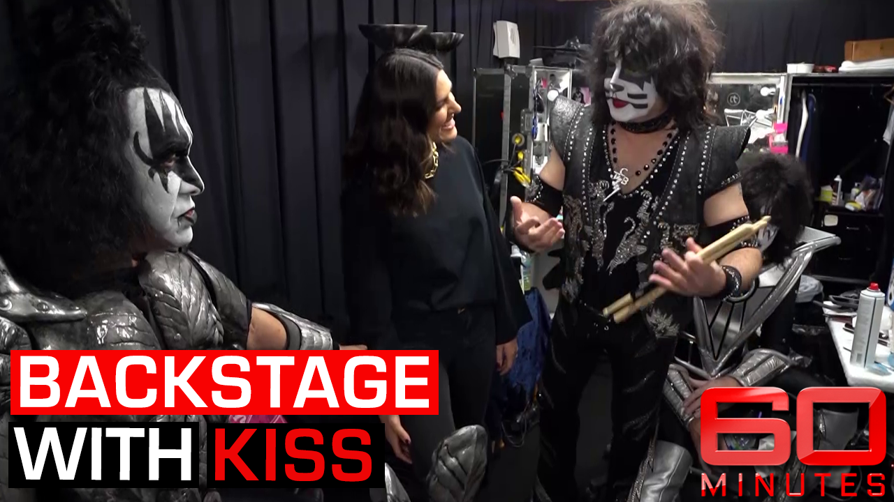 Extra Minutes: Backstage with KISS