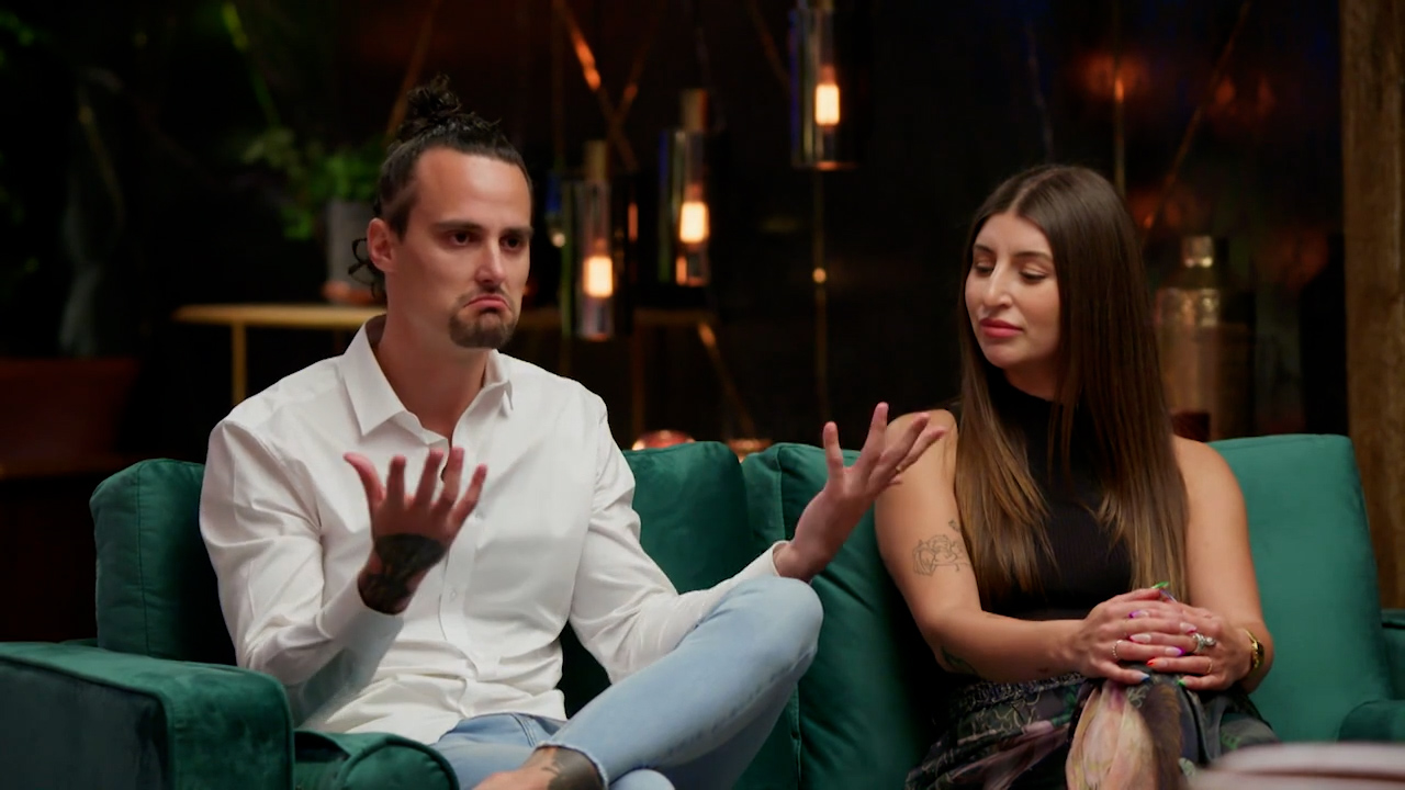 Jesse reveals why he blew up about Claire’s phone call