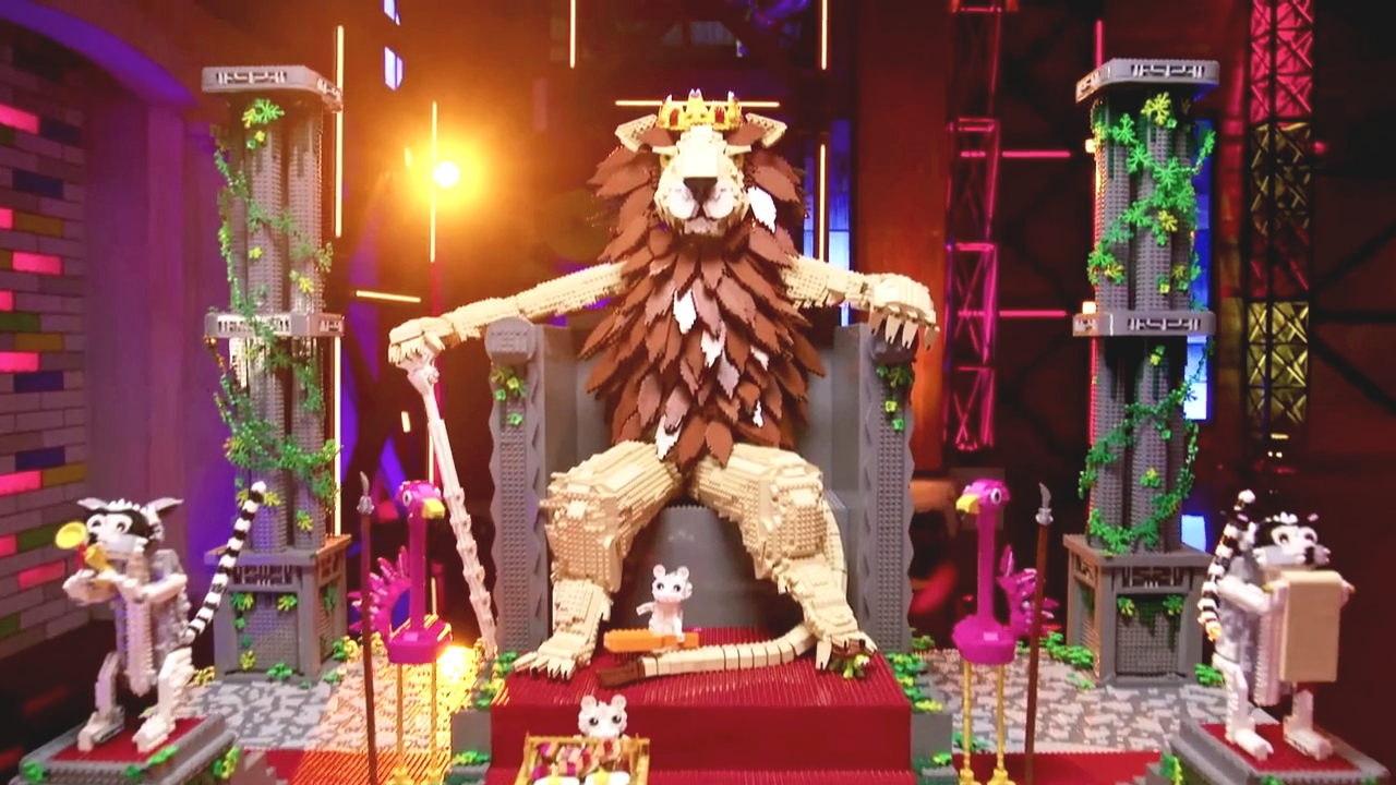 Caleb and Alex’s ‘Lion on a Throne’ build