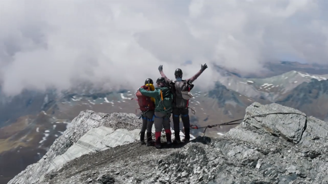 The final three reach the summit